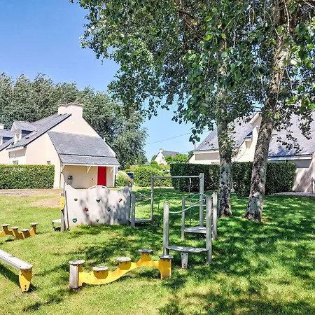 Les Iles Holiday home