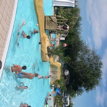 Holiday home Les Iles *