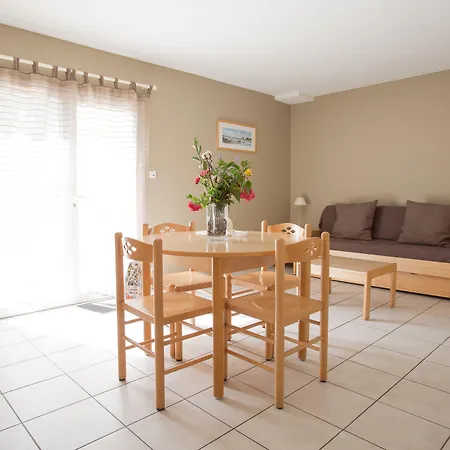 Les Iles Holiday home *