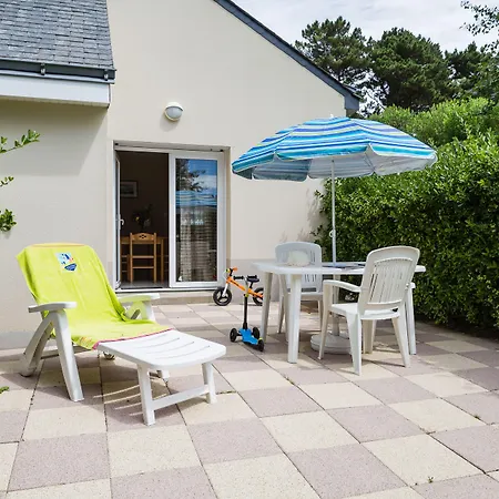 Les Iles Holiday home